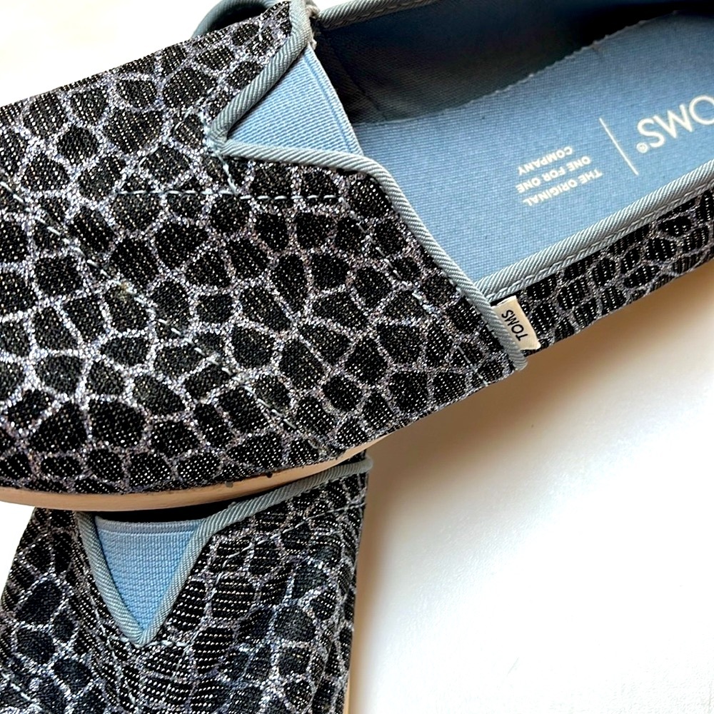 TOMS Alpargata Women’s Oxford City Shoe - Picture 2 of 8